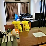 B - Lagoon Water Themepark Suite Melaka Town