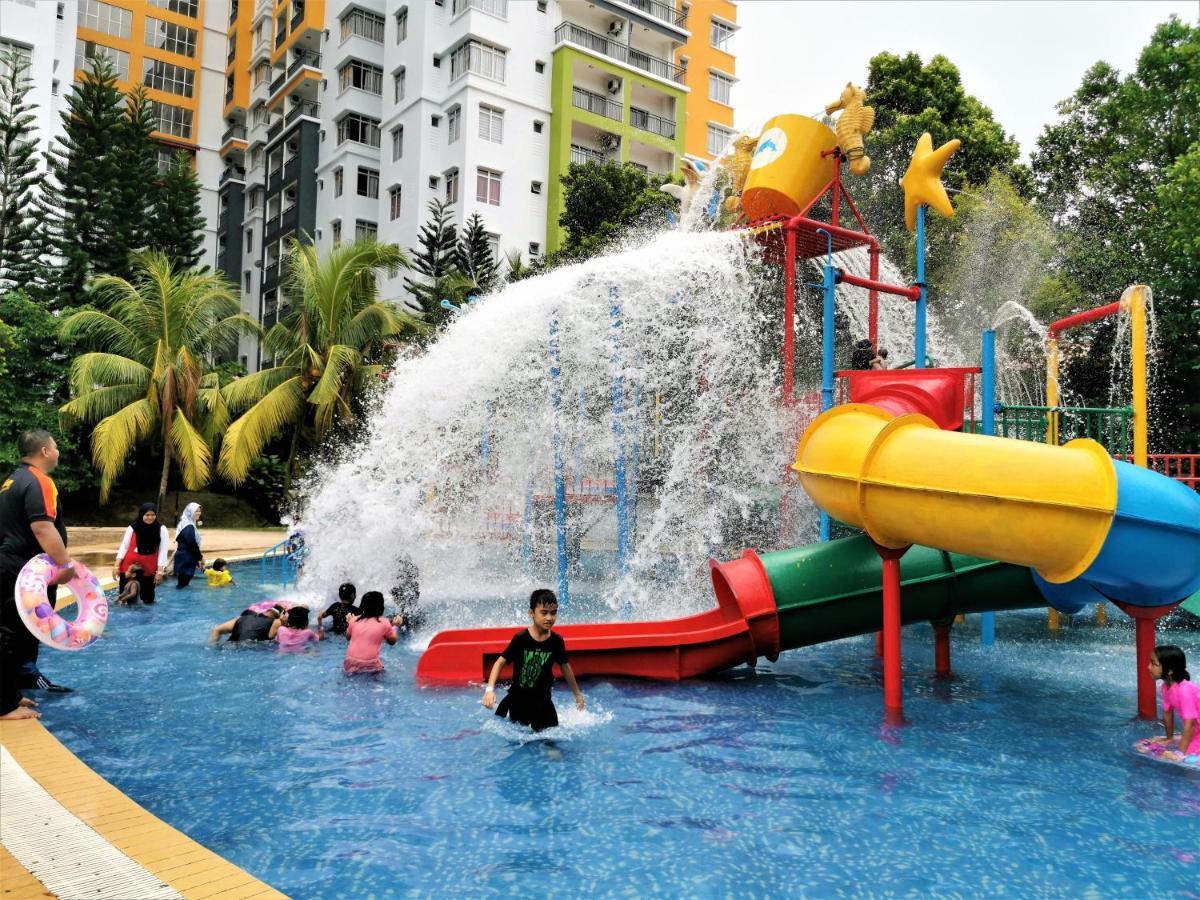 Apartment B - Lagoon Water Themepark Town Malacca