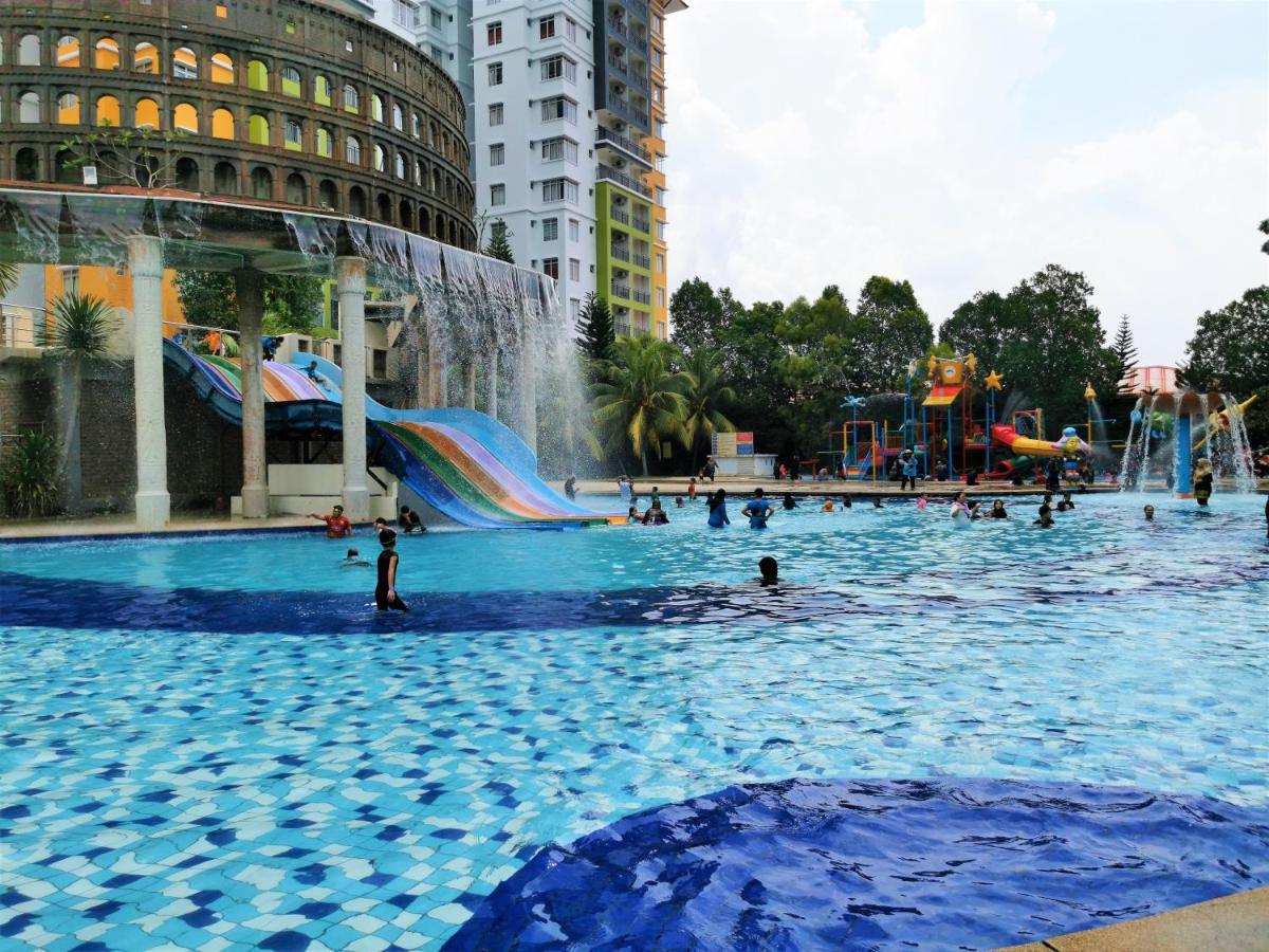 B - Lagoon Water Themepark Town * Malacca