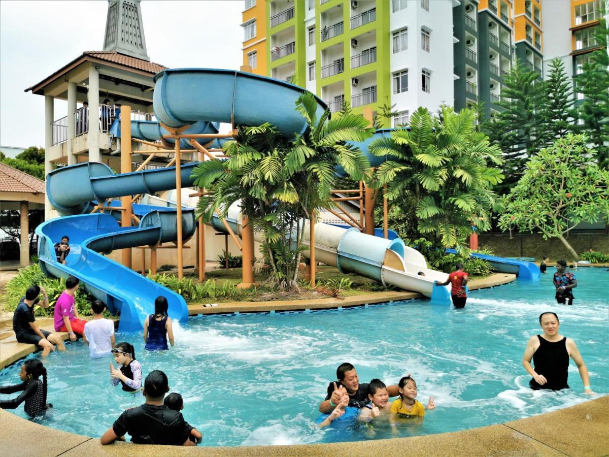 B - Lagoon Water Themepark Town Malacca