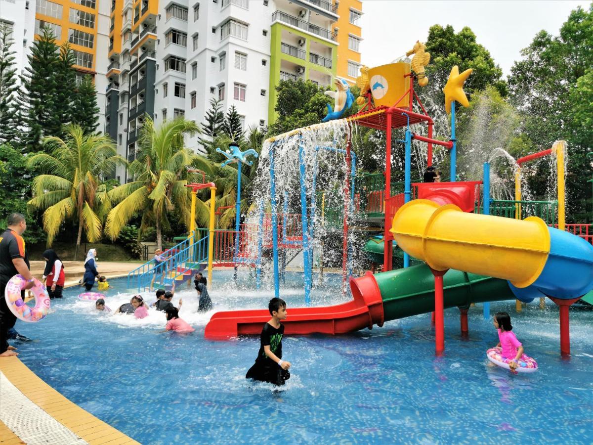 Apartment B - Lagoon Water Themepark Town Malacca
