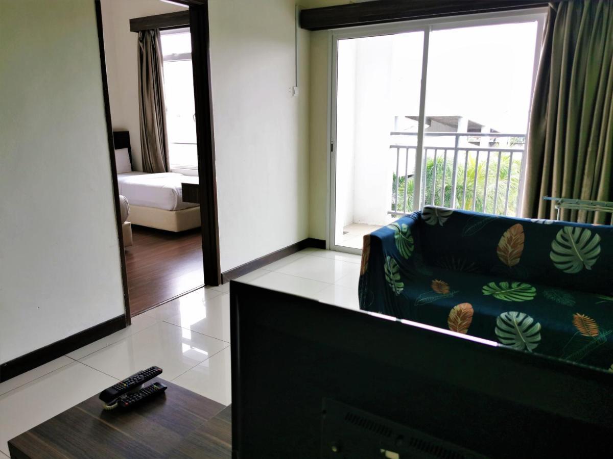 B - Lagoon Water Themepark Town Apartment *